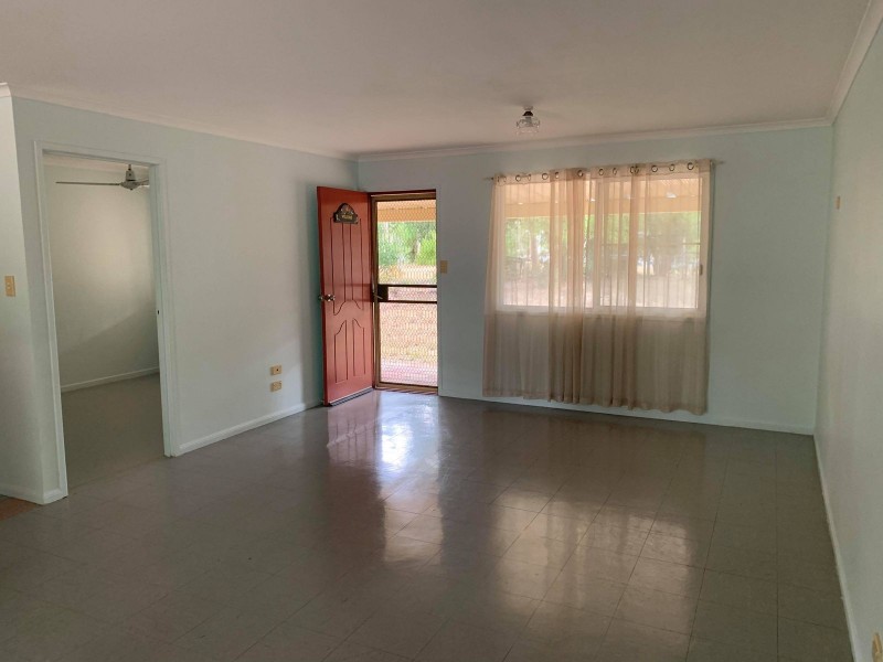 1 Oxford Street, Nebo QLD 4742