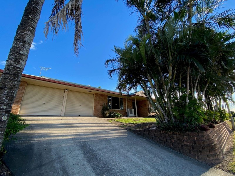 15 Brooksfield Drive, Sarina Beach QLD 4737