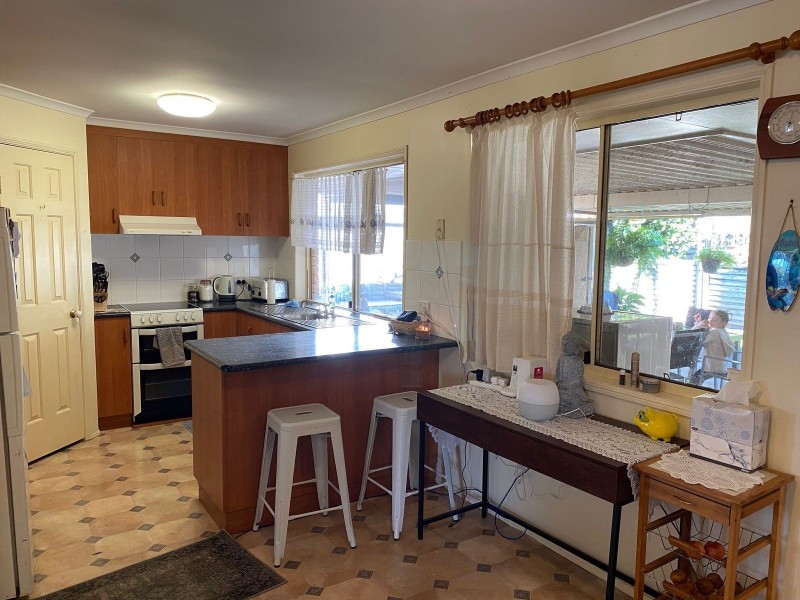 15 Brooksfield Drive, Sarina Beach QLD 4737