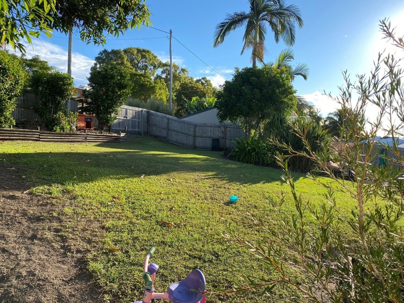 15 Brooksfield Drive, Sarina Beach QLD 4737