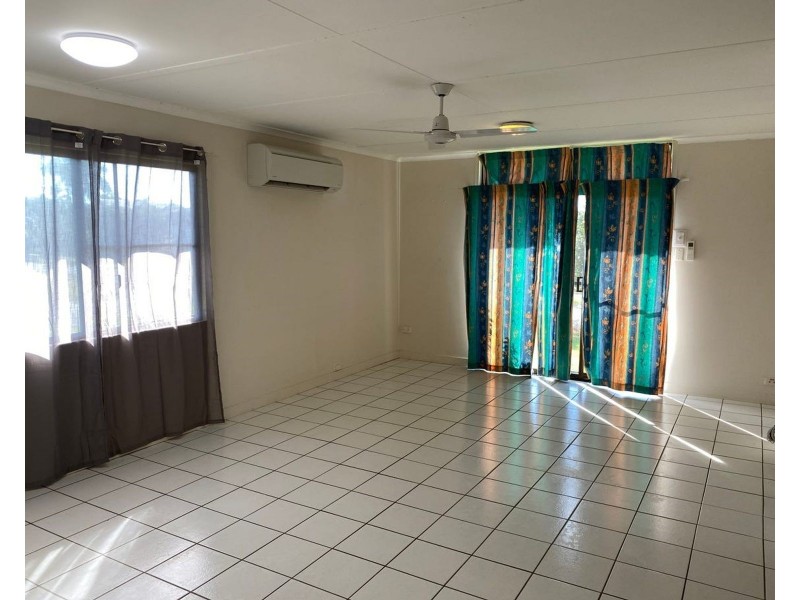 11 Morris Street, Campwin Beach QLD 4737
