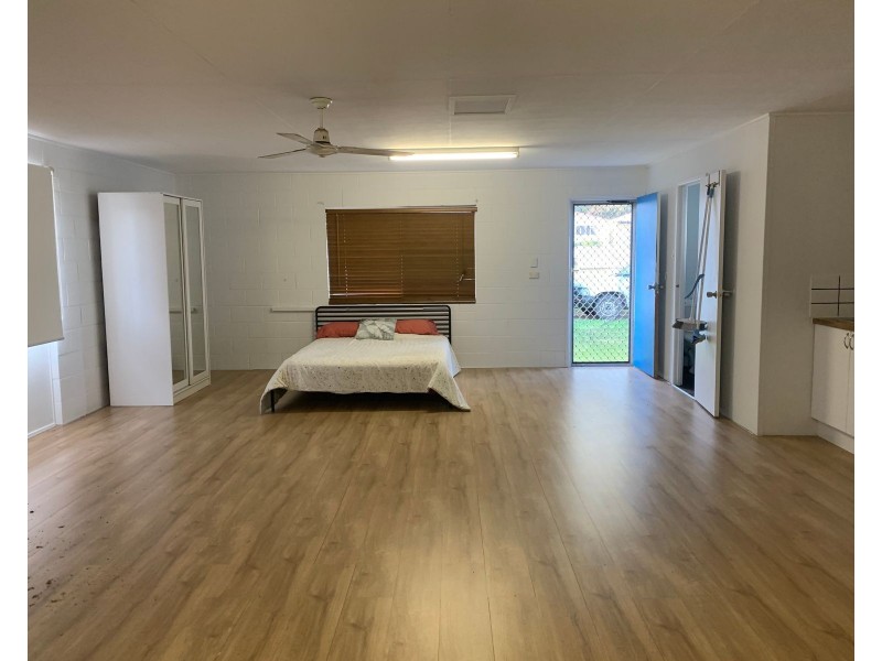 12 The Esplanade, Grasstree Beach QLD 4740