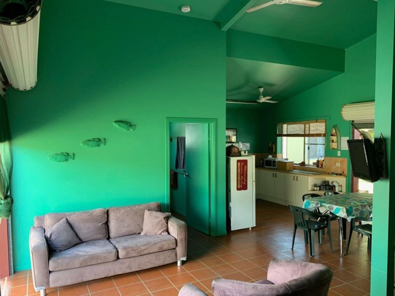 81 Colonial Drive, Clairview QLD 4741