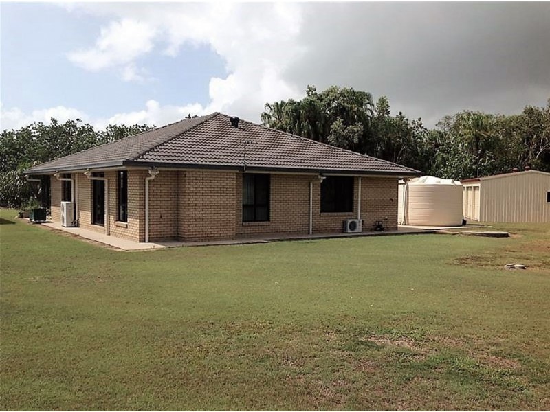 20 Donald Place, Armstrong Beach QLD 4737