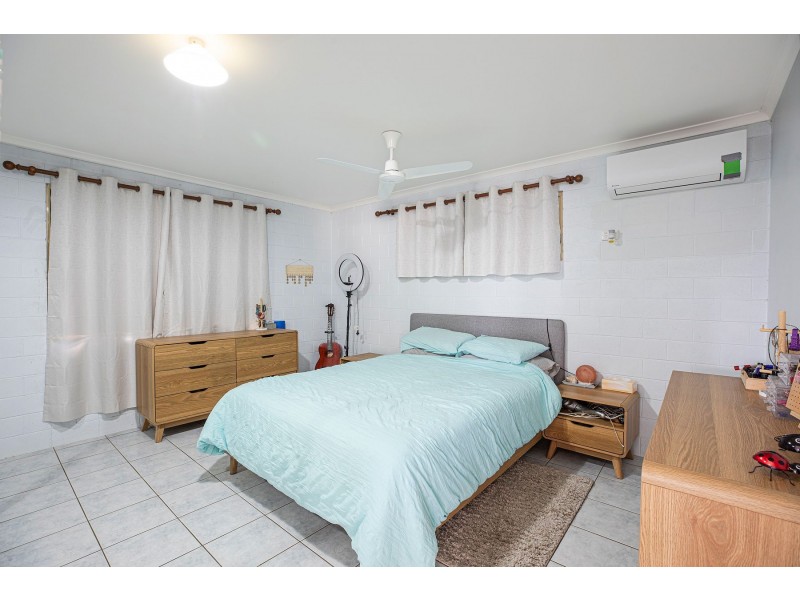 21 Poole Street, Sarina Beach QLD 4737