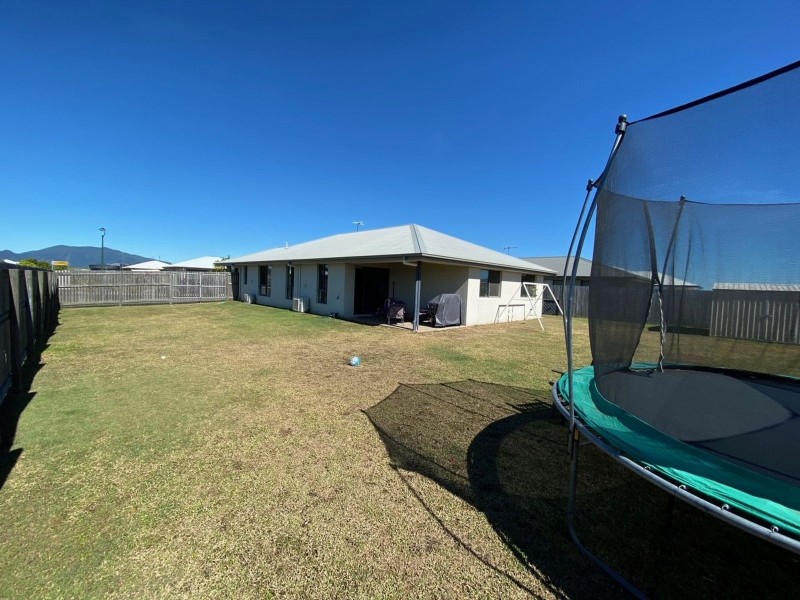2 Nives Street, Mirani QLD 4754