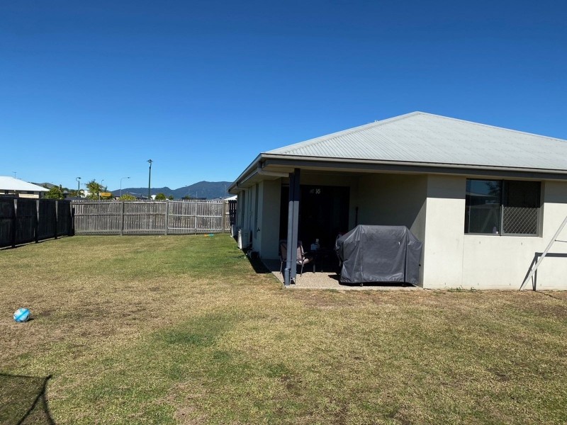 2 Nives Street, Mirani QLD 4754