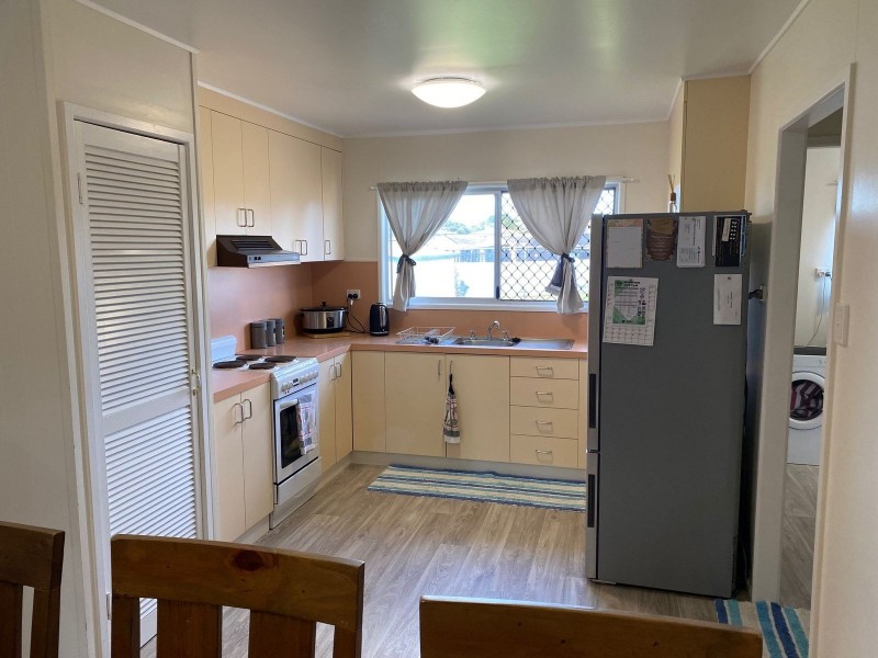 46 Place Avenue, Sarina QLD 4737