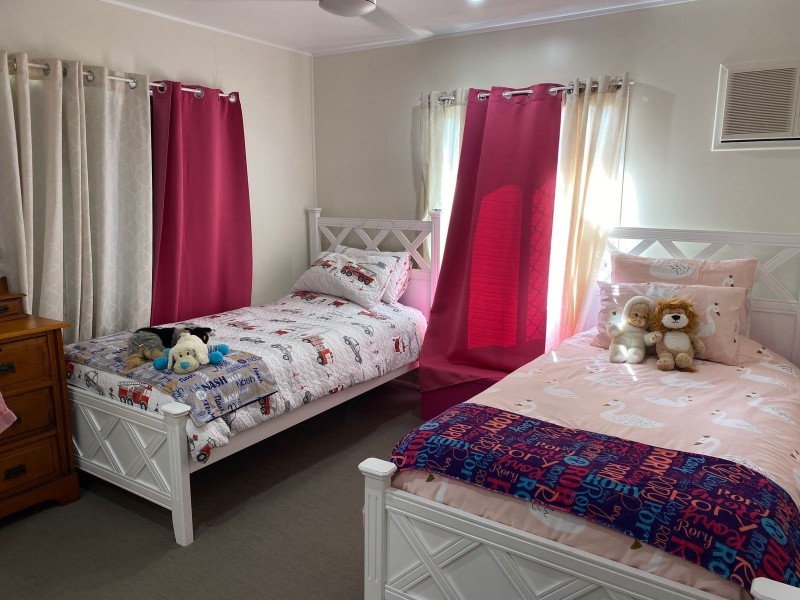 46 Place Avenue, Sarina QLD 4737