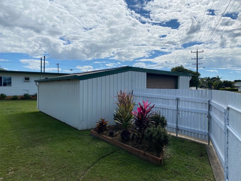 46 Place Avenue, Sarina QLD 4737