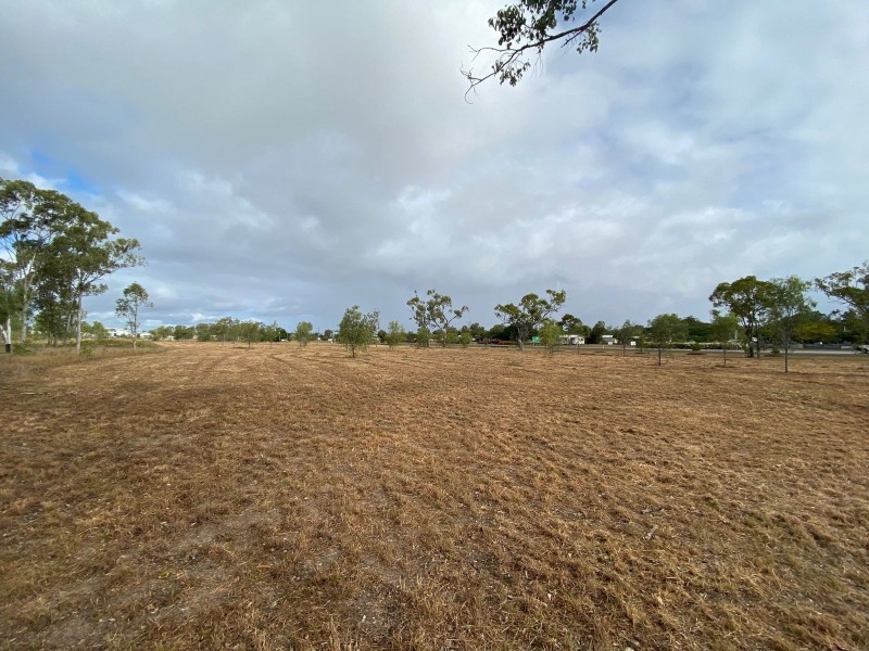42-43 Peak Downs Highway, Nebo QLD 4742