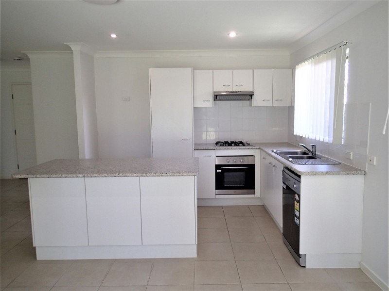 9 Rosemarie Court, Armstrong Beach QLD 4737