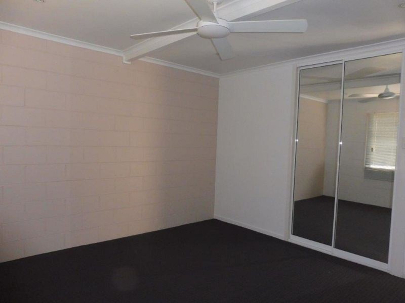 2/4 Graves Street, North Mackay QLD 4740