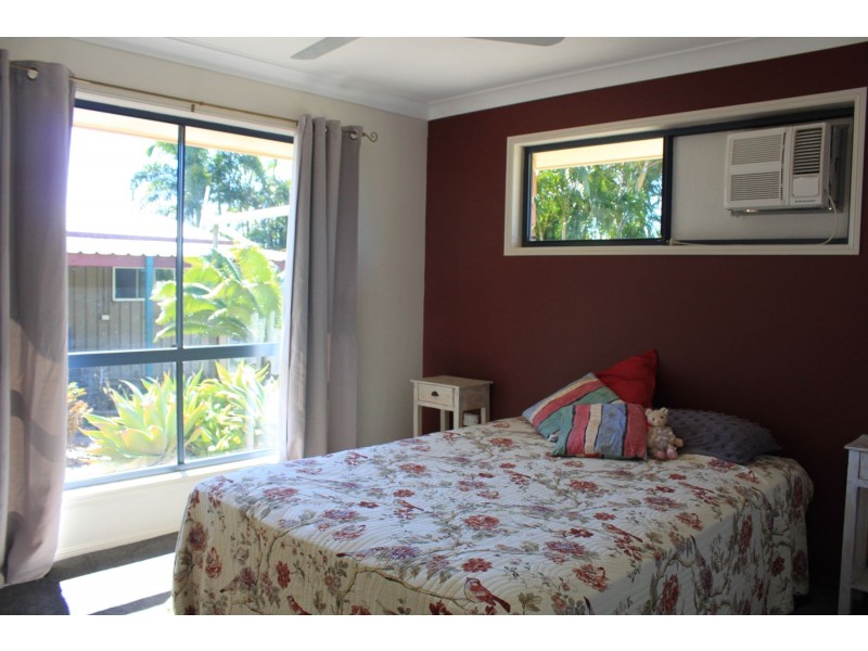 953 Sarina Beach Road, Sarina Beach QLD 4737