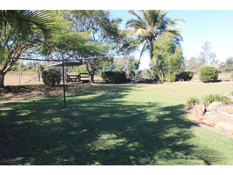 953 Sarina Beach Road, Sarina Beach QLD 4737