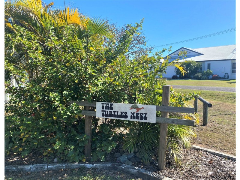 1/47 Owen Jenkins Drive, Sarina Beach QLD 4737