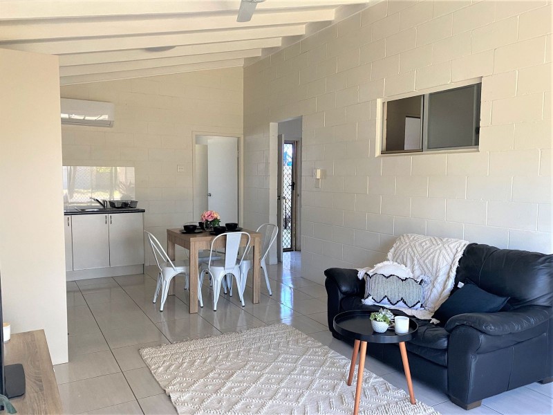 1/47 Owen Jenkins Drive, Sarina Beach QLD 4737