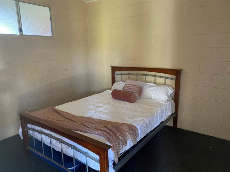 1/47 Owen Jenkins Drive, Sarina Beach QLD 4737