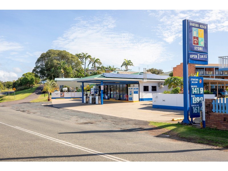 1/47 Owen Jenkins Drive, Sarina Beach QLD 4737