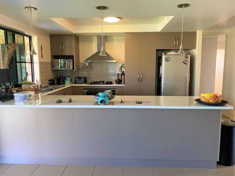 4 Reef Drive, Sarina QLD 4737