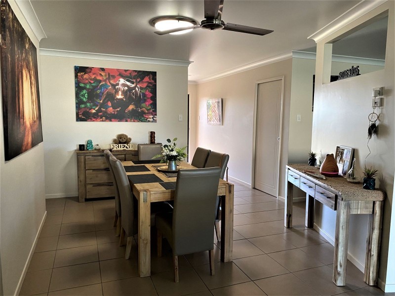 4 Reef Drive, Sarina QLD 4737