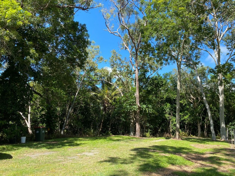 8 Maralyn Avenue, Grasstree Beach QLD 4740