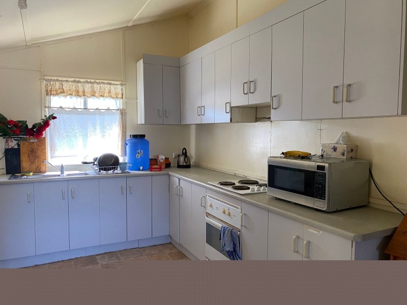 29 Brown Street, Koumala QLD 4738