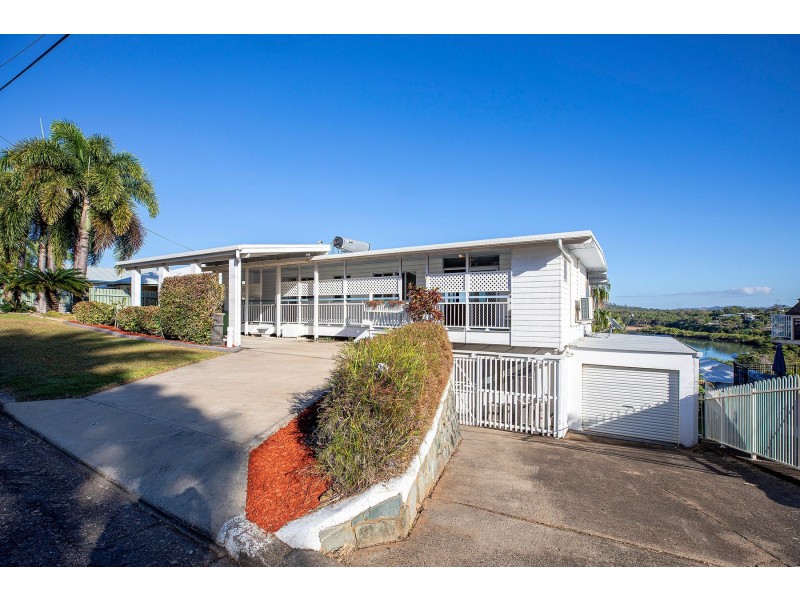23 Captain Blackwood Drive, Sarina Beach QLD 4737