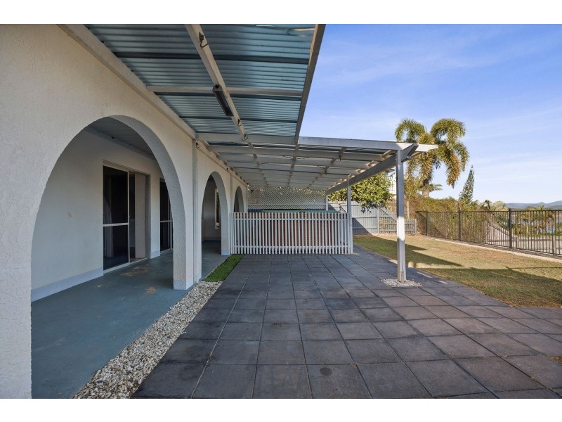 23 Captain Blackwood Drive, Sarina Beach QLD 4737