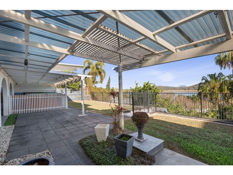 23 Captain Blackwood Drive, Sarina Beach QLD 4737