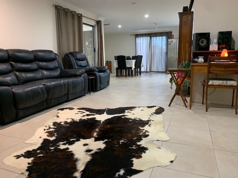 21 Evans Avenue, Seaforth QLD 4741