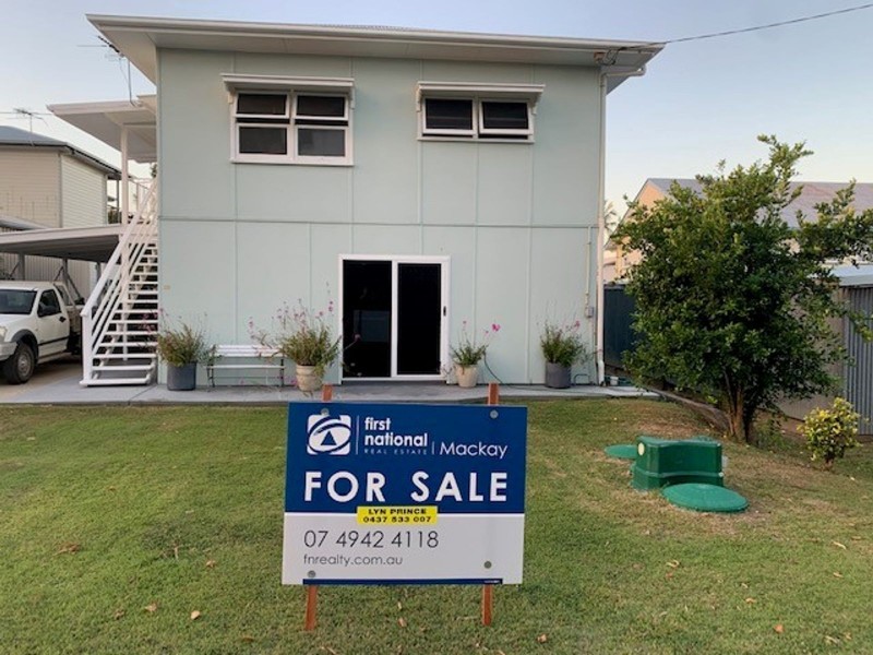 21 Evans Avenue, Seaforth QLD 4741