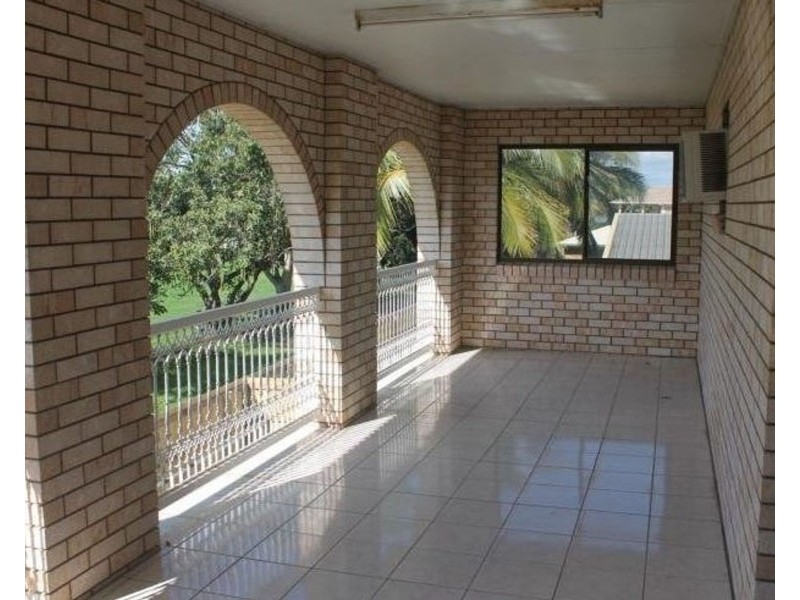 11 Peak Downs Highway, Ooralea QLD 4740