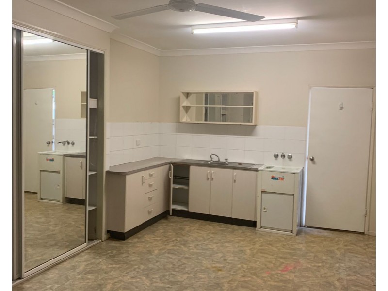 11 Peak Downs Highway, Ooralea QLD 4740