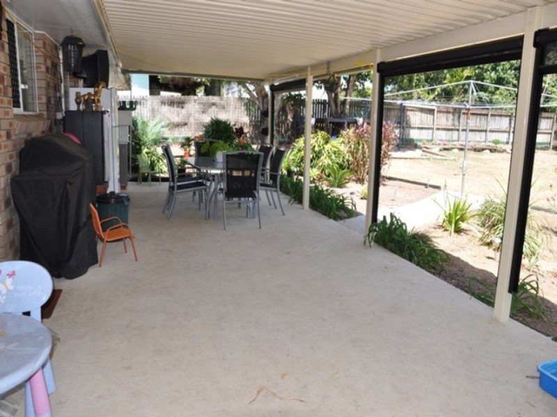 15 Lilliendal Ave, Sarina QLD 4737