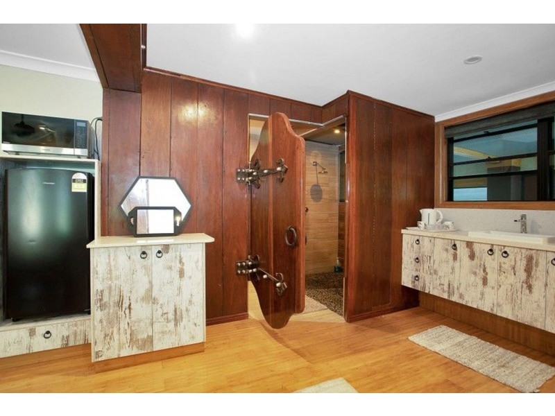 147 Andrew Fordyce Road, Mount Jukes QLD 4740