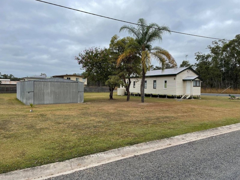 18-20 Graham Street, Koumala QLD 4738