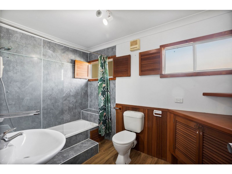 23 Captain Blackwood Drive, Sarina Beach QLD 4737