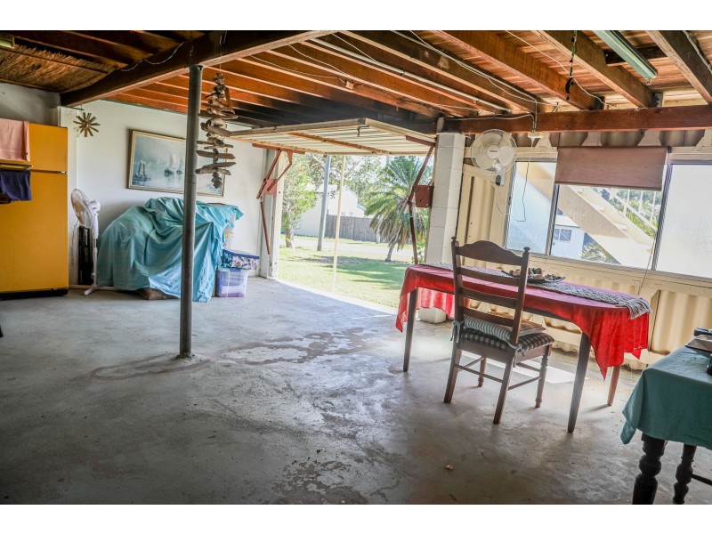 14 Adamson Street, Haliday Bay QLD 4740