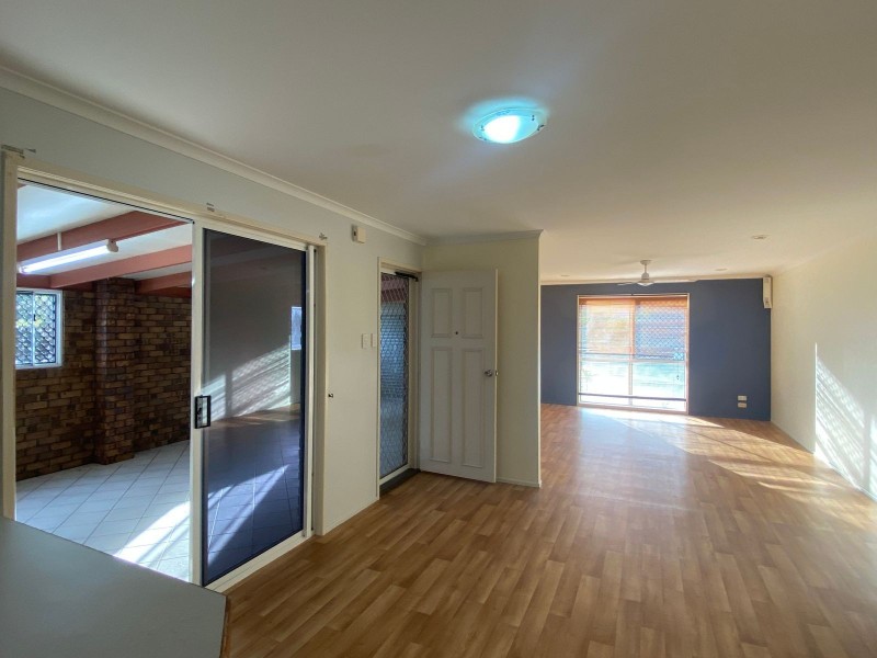 6 Scott Court, Bucasia QLD 4750