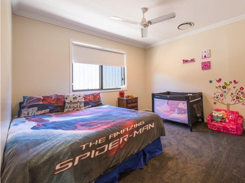 8 Oakview Street, Richmond QLD 4740