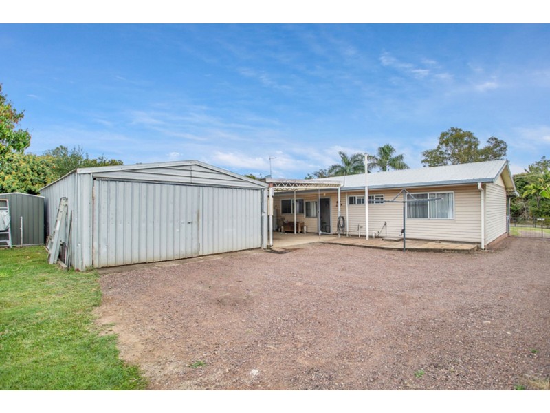 8 Kataryn Avenue, Grasstree Beach QLD 4740