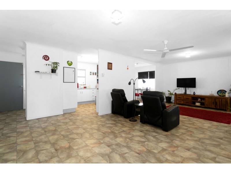8 Kataryn Avenue, Grasstree Beach QLD 4740