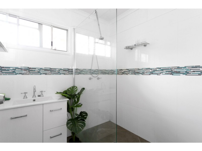 8 Kataryn Avenue, Grasstree Beach QLD 4740