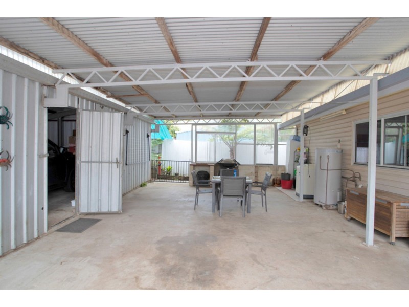 8 Kataryn Avenue, Grasstree Beach QLD 4740