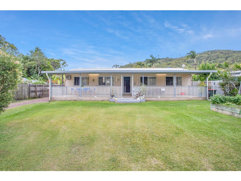 8 Kataryn Avenue, Grasstree Beach QLD 4740