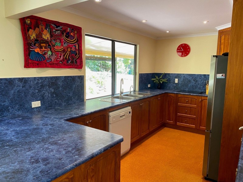 81 Starrs Road, Sarina QLD 4737