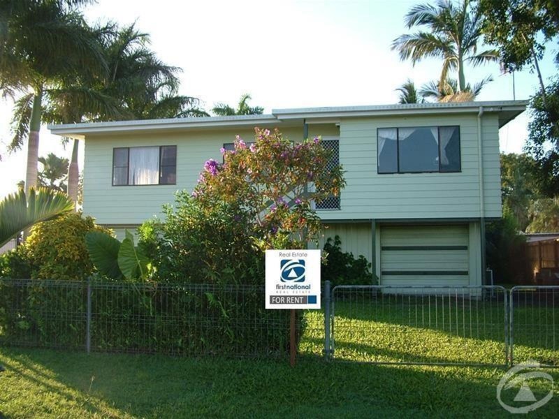 8 Alexandria Road, Alexandra QLD 4740