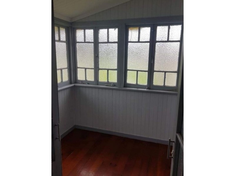 30 Brewers Road, Sarina QLD 4737