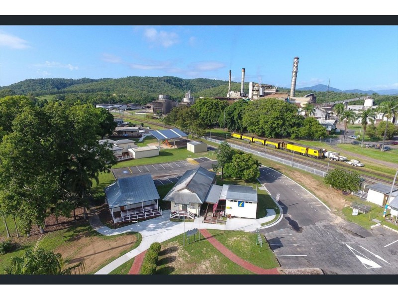 30 Brewers Road, Sarina QLD 4737